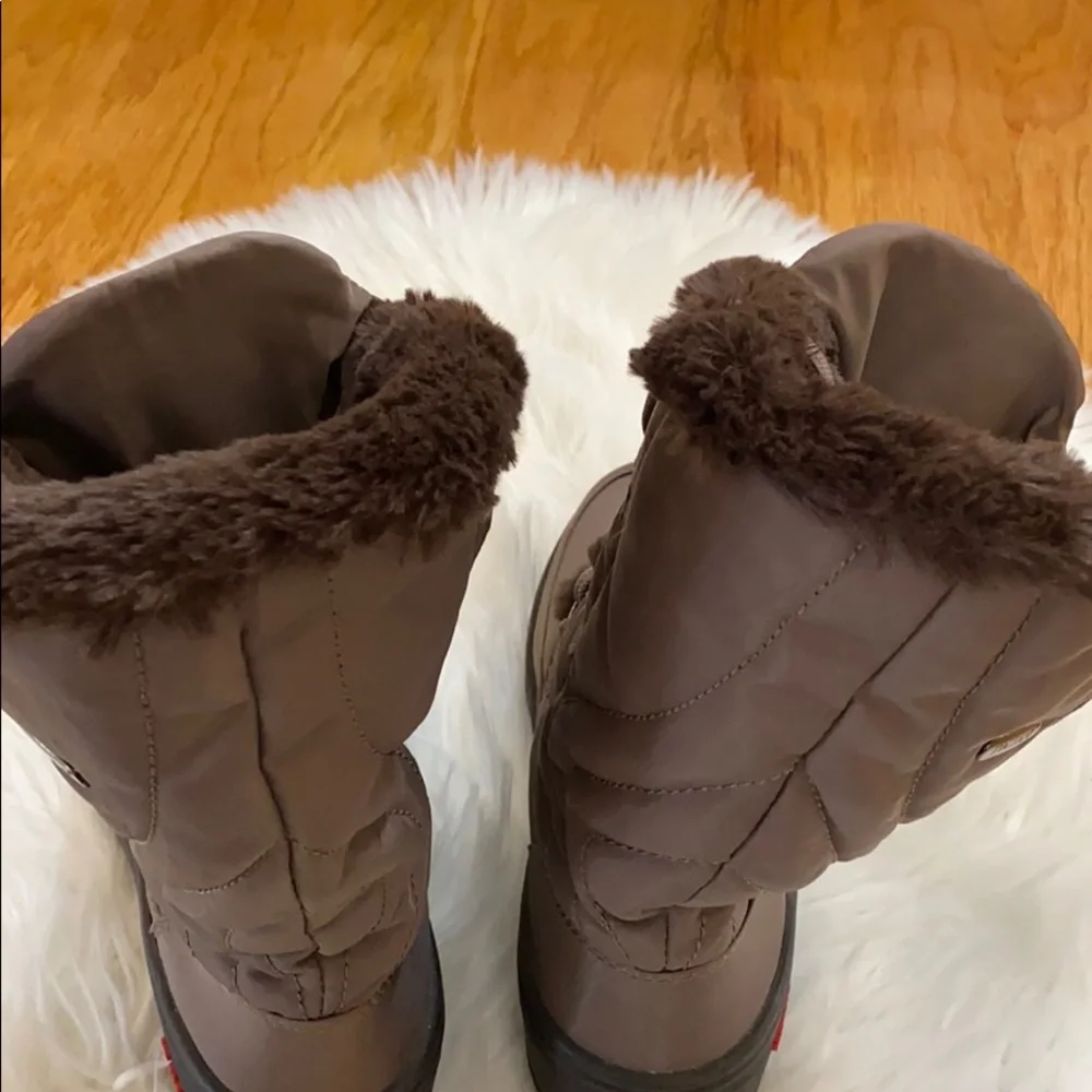 Pajar Women's Taupe Winter Boots - Picture 4 of 7